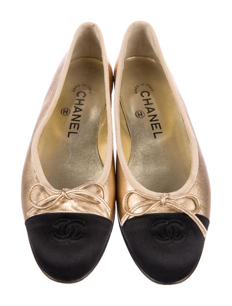 chanel ballet shoe